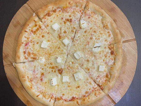 Панда - Пицца четыре сыра