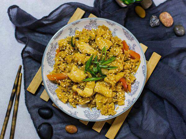 У дяди Вани - Рис с курицей