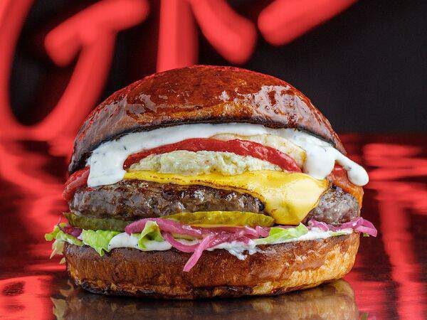 Moo Moo Burgers & Grill - Сырный врыв