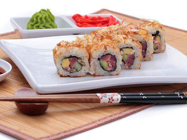 Sushiwoker - Ролл Калифорния с тунцом