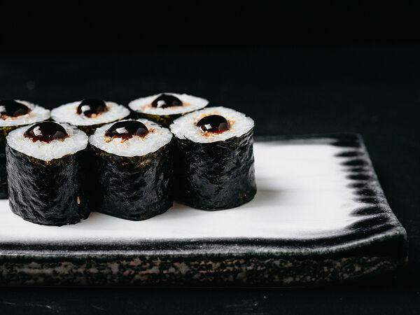 Koi sushi bar - Унаги Маки