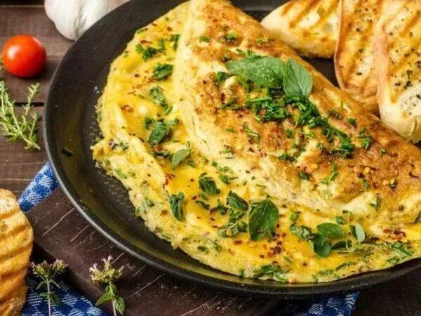 Сковородка - Омлет закрытый с зеленью