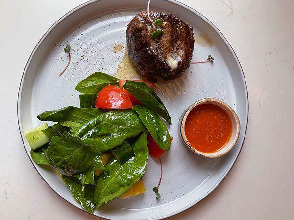 Negroni bar & enoteca - Стейк Миньон