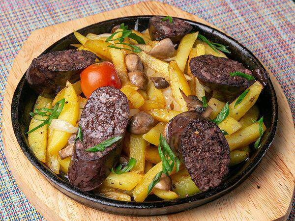 Фрау Мюллер - Кровяная колбаса