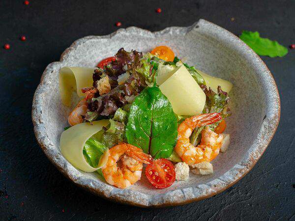 Macarena - Цезарь с тигровыми креветками