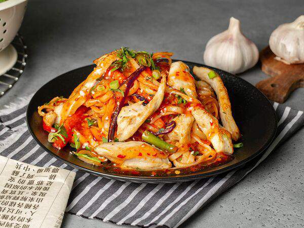 Lunch Box - Вок # BOX Лапша с Цыпленком