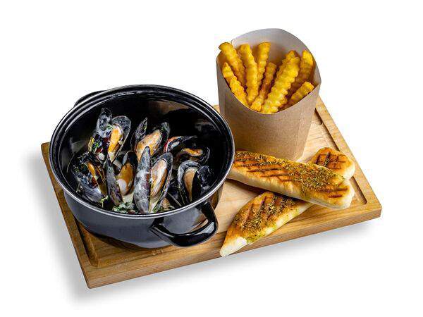 Ред-Буфет - Мидии в сливочно-сырном соусе