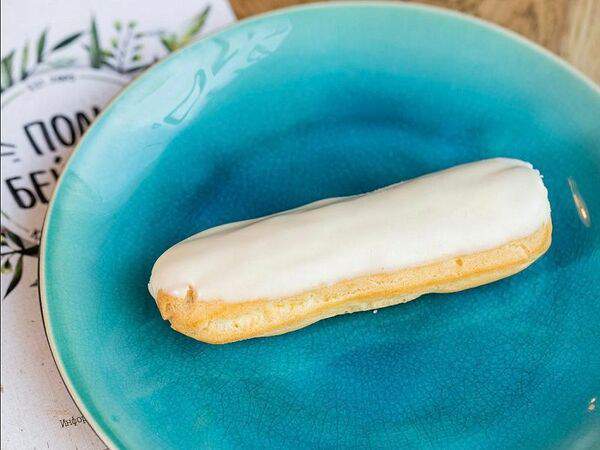 Кафе-пекарня Поль Бейкери - Эклер ванильный