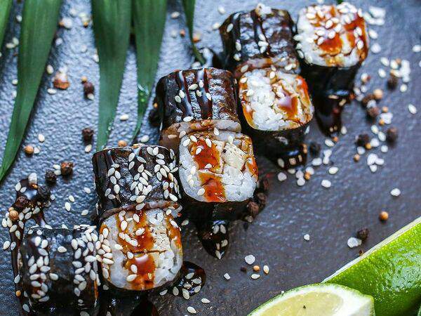 Катана - Маки Томаго