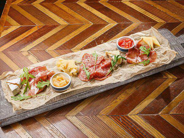 Султан базар - Доска деликатесов от Шейха