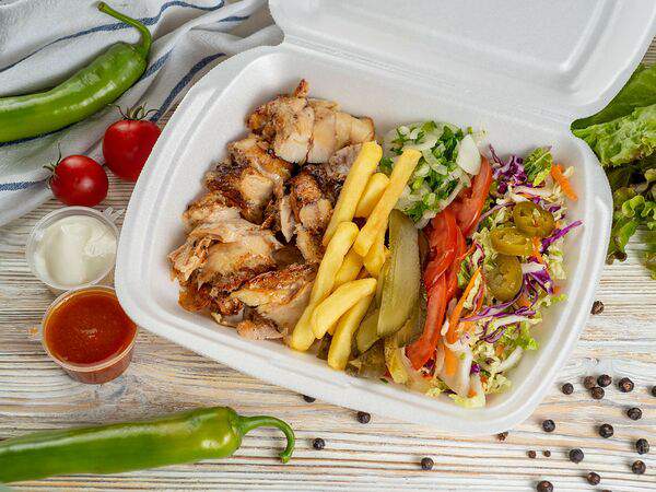 На углу - Донер куриный в боксе