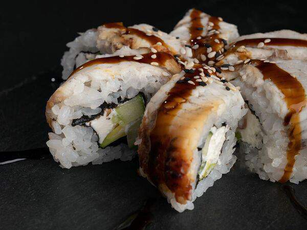 Skybar - Ролл Дракон