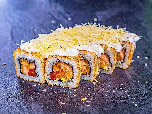 Суширолла - Ролл Цезарь с лососем