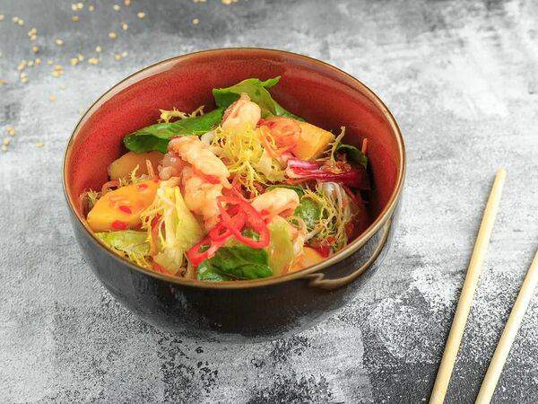 Ем Том Ям - Салат с манго и креветками