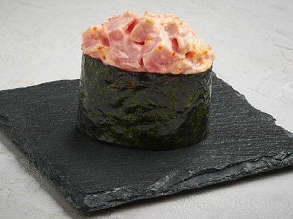 СушиСет - Запеченные суши с тунцом