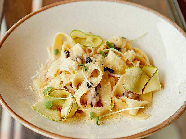 Утесов - С креветками и семгой