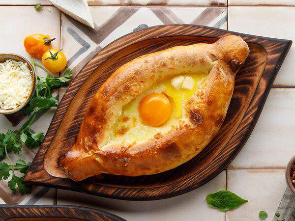 Хачо и Пури - Хачапури по-аджарски M