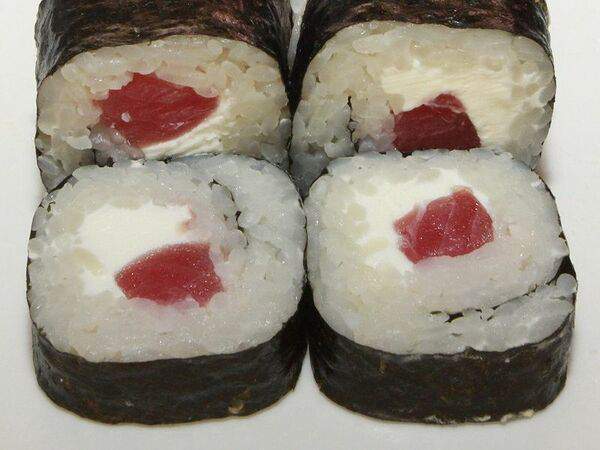 Set Bar - Ролл с тунцом и сливочным сыром