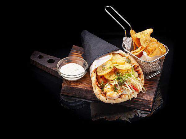 Греко гриль бар - Сувлаки-Гаридес в пите