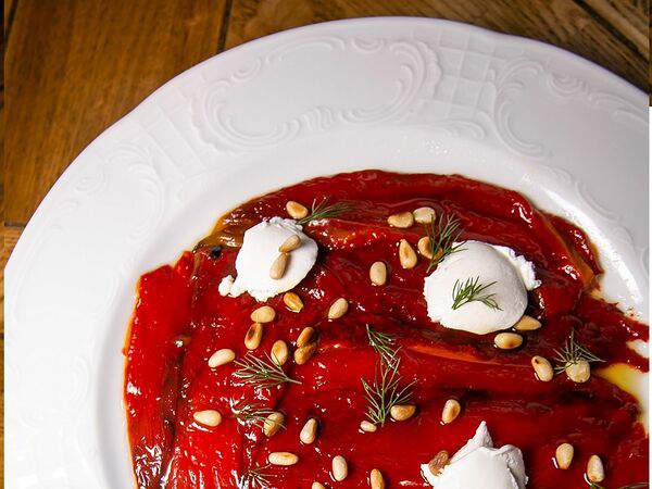 Кафе-пекарня Поль Бейкери - Карпаччо из печеного перца Рамиро