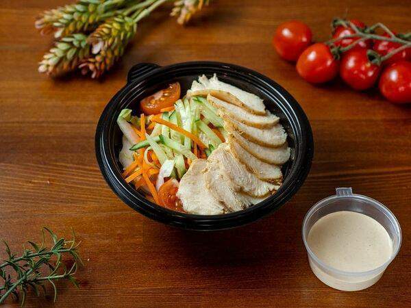 Пицца Кофе - Салат с куриным филе