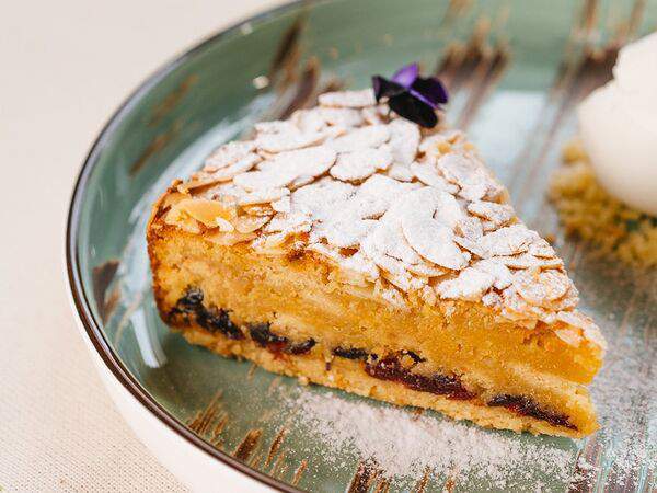 Trattoria 23 - Деревенский миндальный пирог