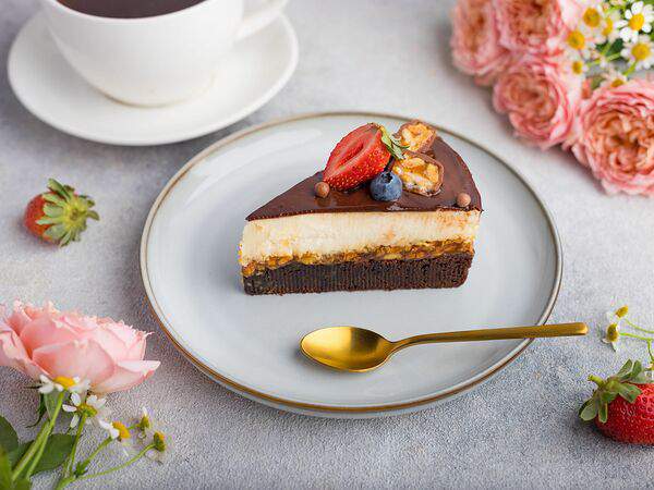 Apollo café - Чизкейк Сникерс