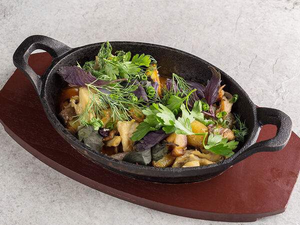 Море рядом - Сковорода с рапанами