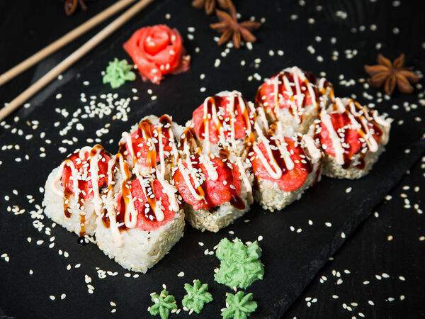 Аквасуши - Ролл Запеченный с курицей