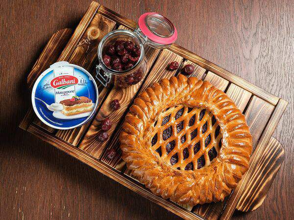 Плюшка - Пирог Ежевик