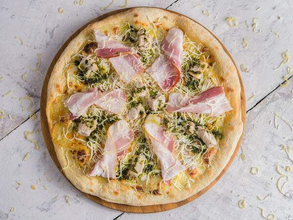 Don Pesto - Пицца Куриная грудка с беконом