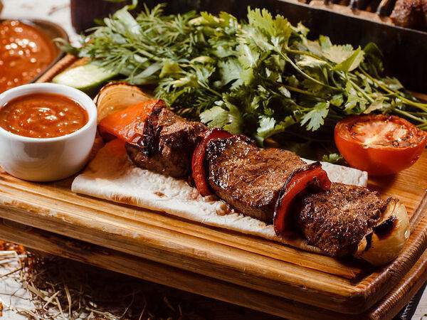 Пиноккио Djan - Шашлык из говядины с овощами