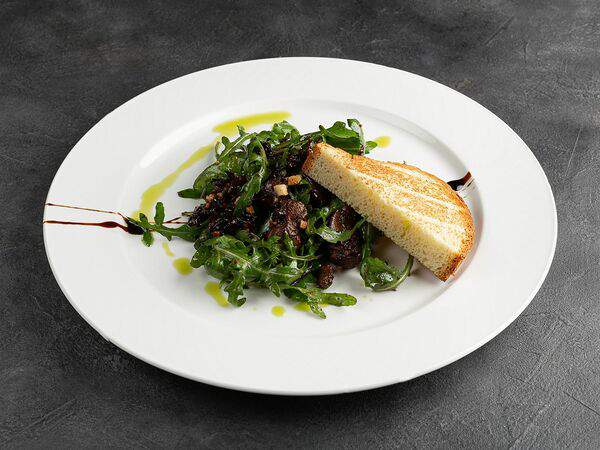 La Veranda Ла Веранда - Салат с куриной печенью