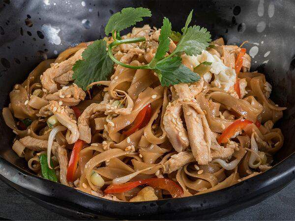 Love суши - Пад Тай с курицей