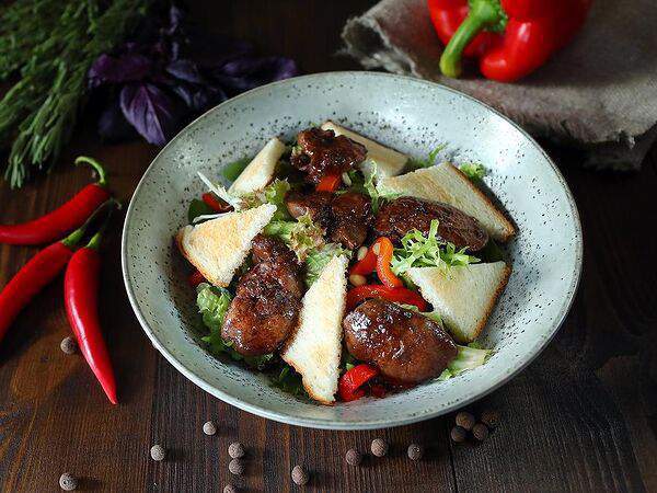 Пататапа - Теплый салат с куриной печенью