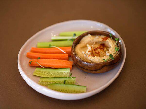 Pure - Хумус с овощами