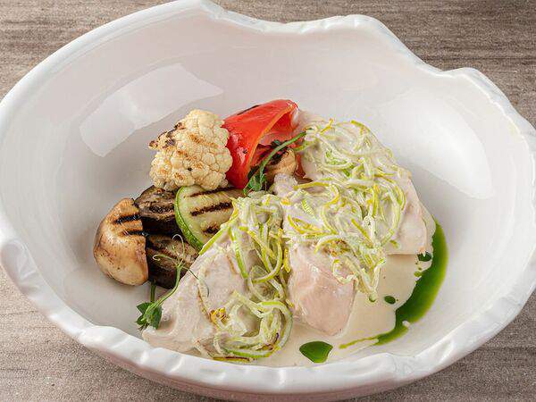 Веранда - Стейк из куриной грудки с овощами гриль