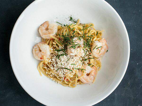 Osteria Mario - Тальолини с креветками и вонголе и боттаргой