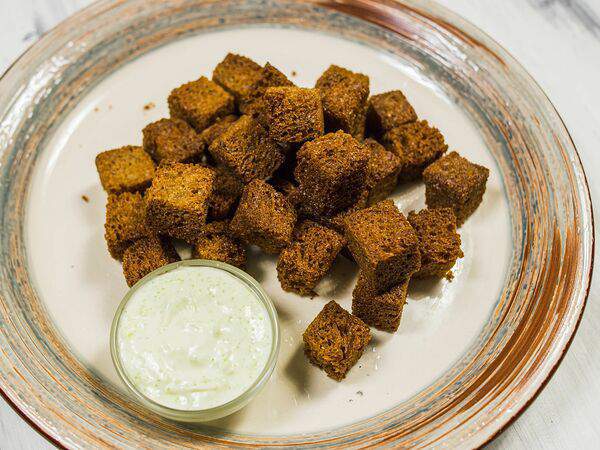 La Riviera - Гренки чесночные