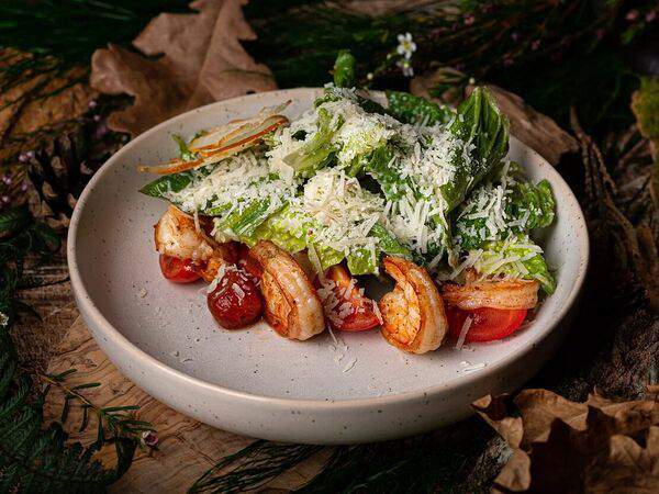 Red wall - Цезарь с тигровыми креветками