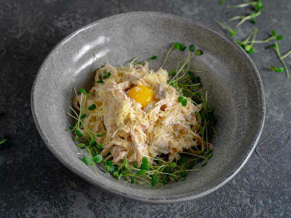 Macarena - Паста карбонара