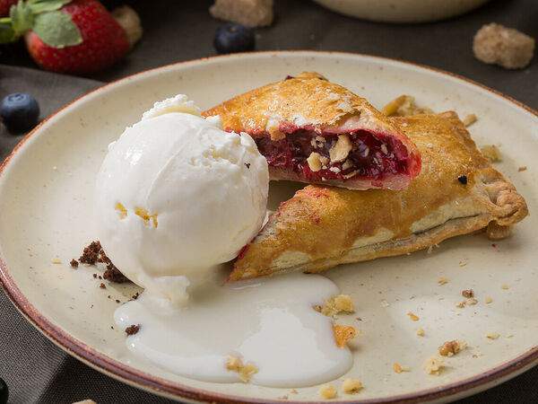 Вепрево колено - Штрудель с вишней