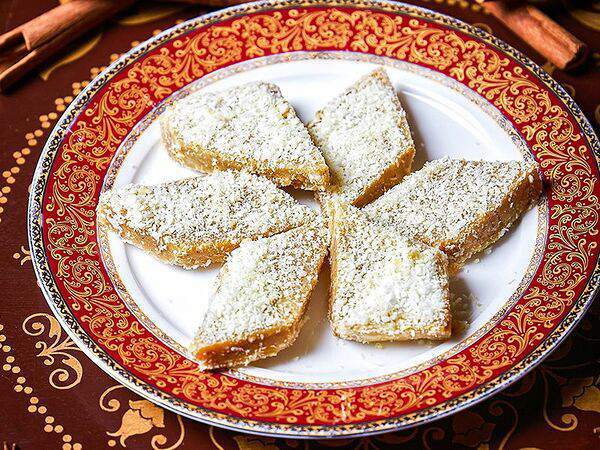 Малабар - Десерт Бесан ладу