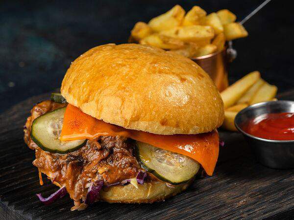 Разжигатели - Бургер с брискетом