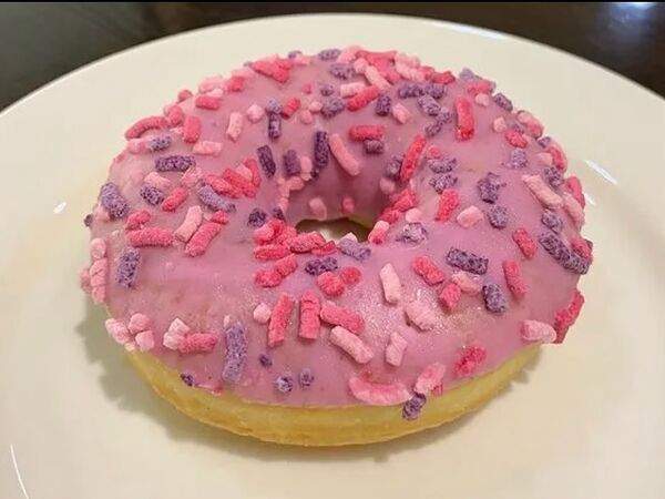 Хлебофф и Булкин - Донат лесные ягоды и розовая глазурь