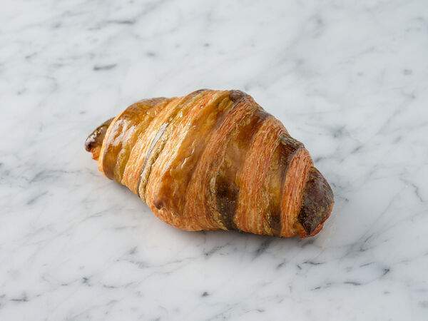 Пекарня-кондитерская Тьерри - Фисташковый круассан с марципаном