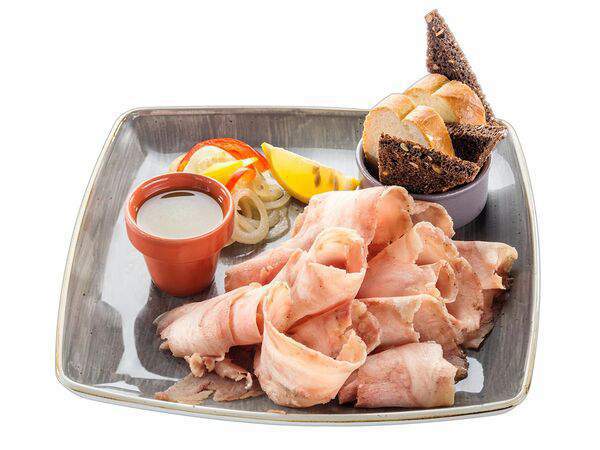 Брикас литовская кухня - Строганина из пеламиды