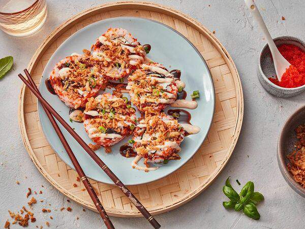 Dобрые суши - Мегаролл с омлетом тамаго