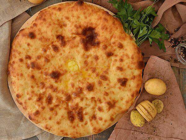 Пироговъ - Осетинский пирог с картофелем и сыром