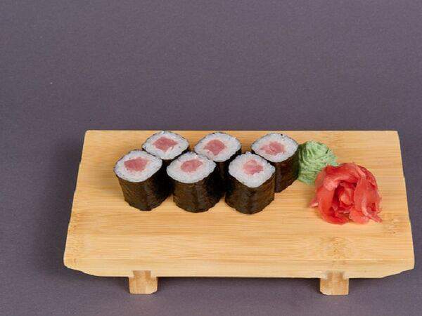 Adriano Leonardo - Ролл с тунцом